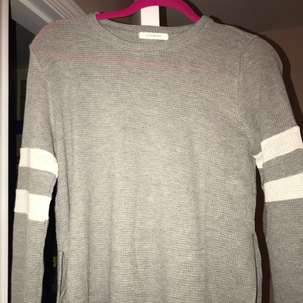 Women’s Jersey-Style Knot T-Shirt/Large